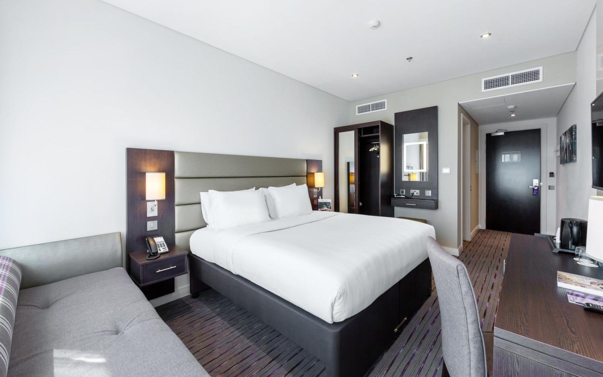 Premier Inn Doha Airport Habitación foto