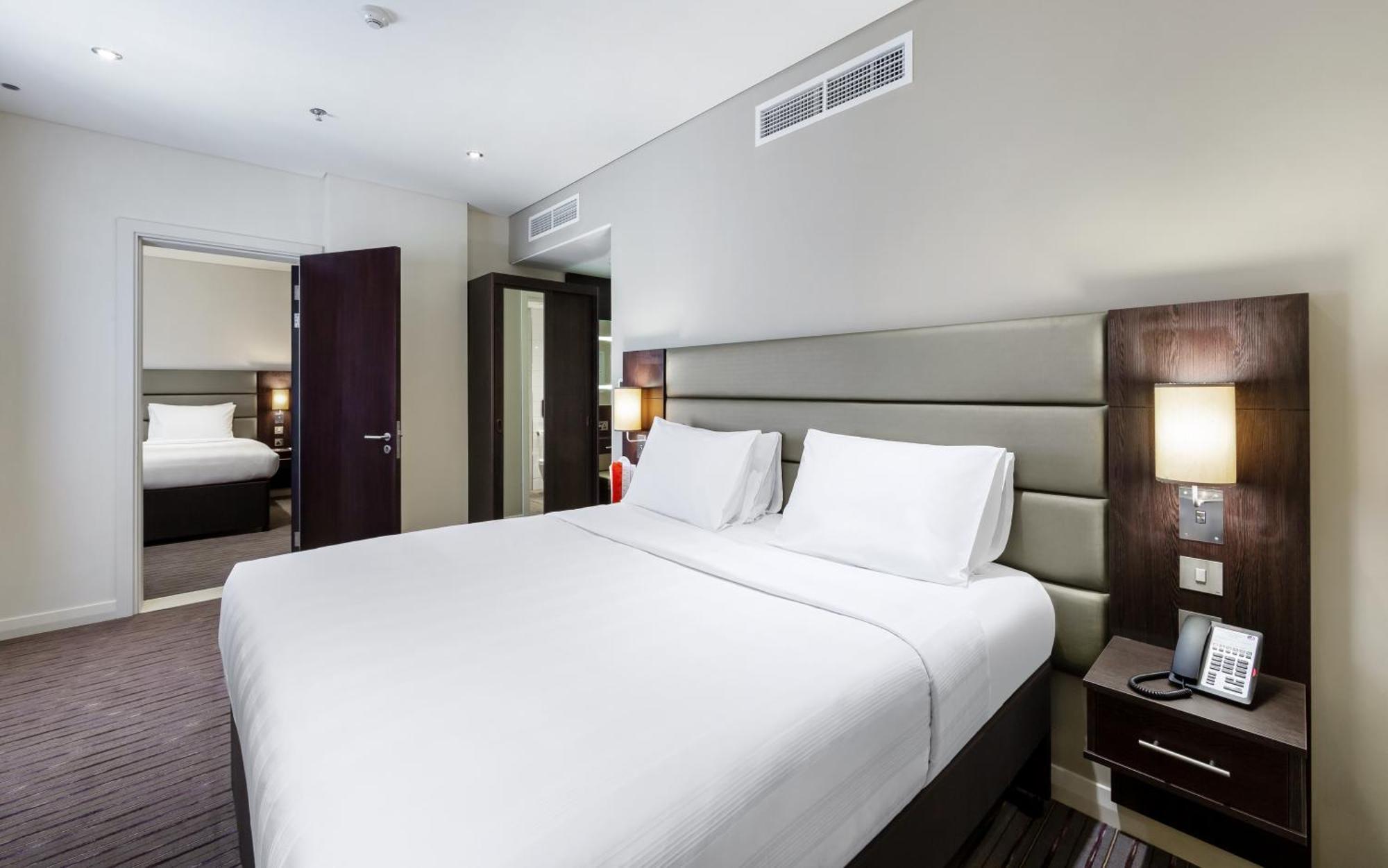 Premier Inn Doha Airport Habitación foto